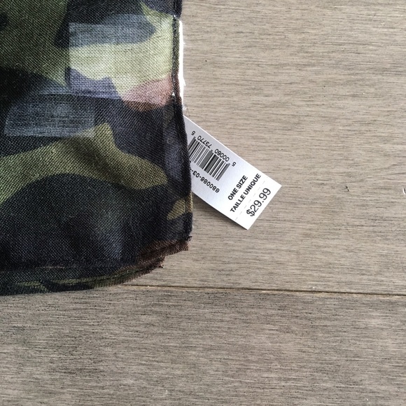 NEW GAP CAMOUFLAGE SCARF HEAD-WRAP 72”x24” - Picture 3 of 4